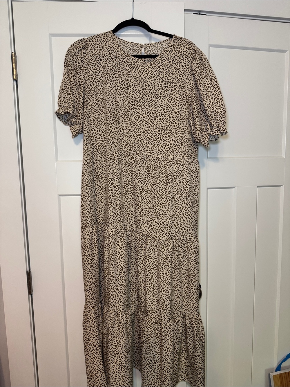 SHEIN Beige Leopard Print Tiered Maxi Dress